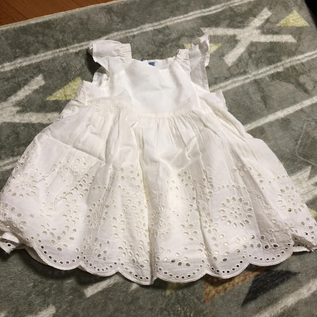 babyGAP(ベビーギャップ)のBaby Gap 夏服 送料無料 キッズ/ベビー/マタニティのキッズ服女の子用(90cm~)(ワンピース)の商品写真