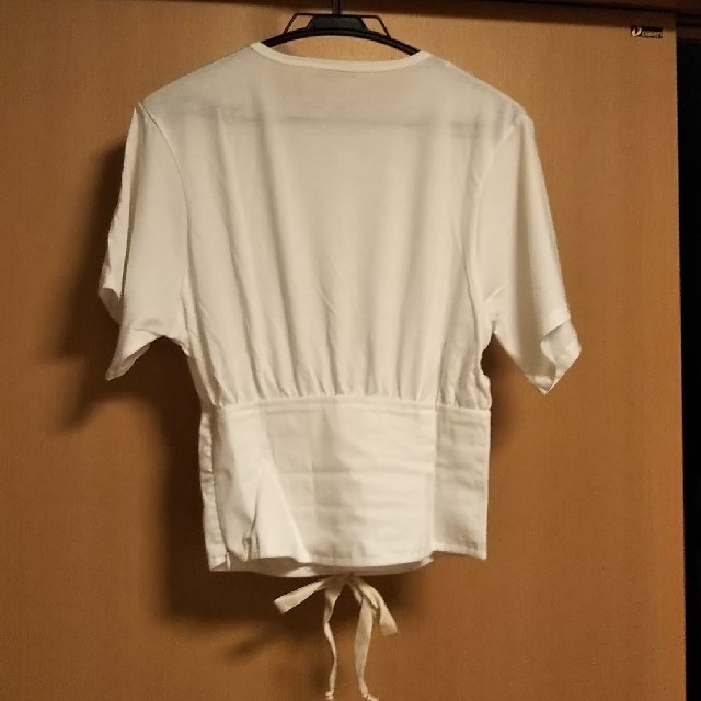 ZARA(ザラ)のZARA コルセットTシャツ Sサイズ レディースのトップス(Tシャツ(半袖/袖なし))の商品写真