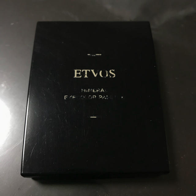 ETVOS(エトヴォス)のミネラルアイカラーパレット コスメ/美容のベースメイク/化粧品(アイシャドウ)の商品写真