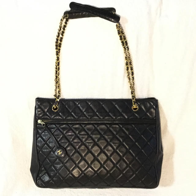 CHANEL - 虹