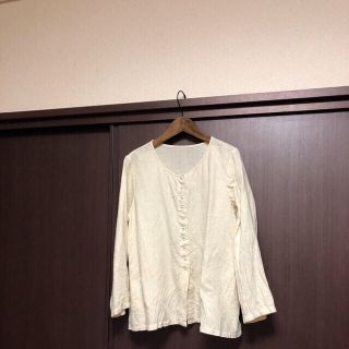 ネストローブ(nest Robe)のネストローブ＊くるみボタンのリネンフレアブラウス(シャツ/ブラウス(長袖/七分))