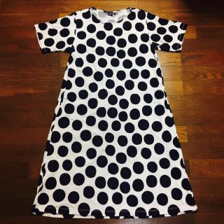 ユニクロ(UNIQLO)のmarimekko UNIQLO 水玉 半袖 ワンピース(ロングワンピース/マキシワンピース)