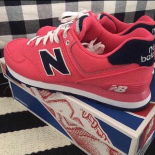 ニューバランス(New Balance)のちゃの様専用！！【新品】ニューバランス 574 スニーカー（ピンク:23.5㎝）(スニーカー)