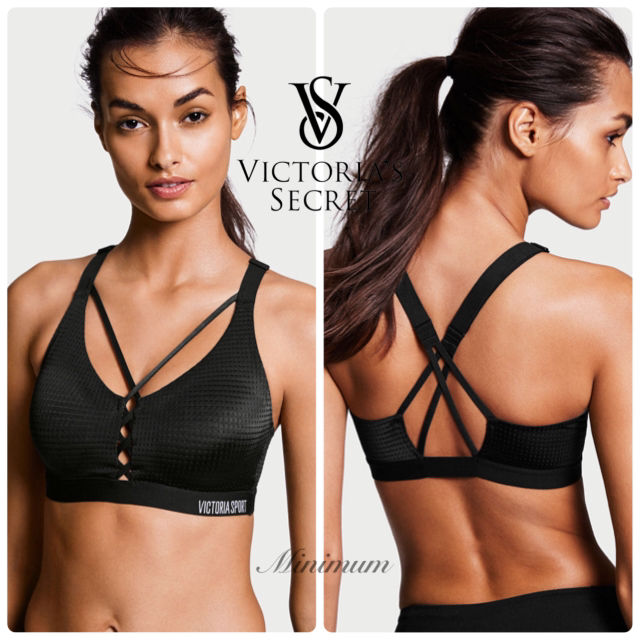 Victoria's Secret(ヴィクトリアズシークレット)のVSレースアップライトスポーツブラ(BLK) レディースの下着/アンダーウェア(ブラ)の商品写真