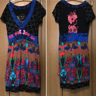 デシグアル(DESIGUAL)のDesigual コットンワンピース ブラックに柄 M(ミニワンピース)