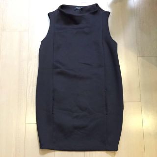 ザラ(ZARA)のZARA 黒 サテンっぽい生地ワンピ(ミニワンピース)