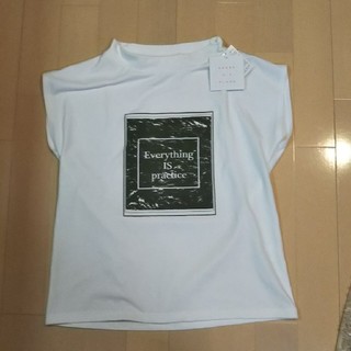 センスオブプレイスバイアーバンリサーチ(SENSE OF PLACE by URBAN RESEARCH)のtシャツ(Tシャツ(半袖/袖なし))