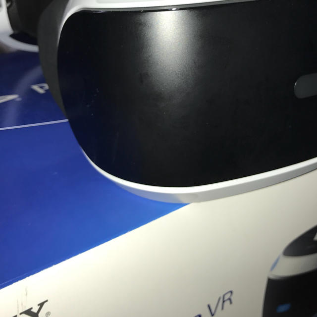 PlayStation VR(プレイステーションヴィーアール)のPS VR  初期型 エンタメ/ホビーのゲームソフト/ゲーム機本体(その他)の商品写真