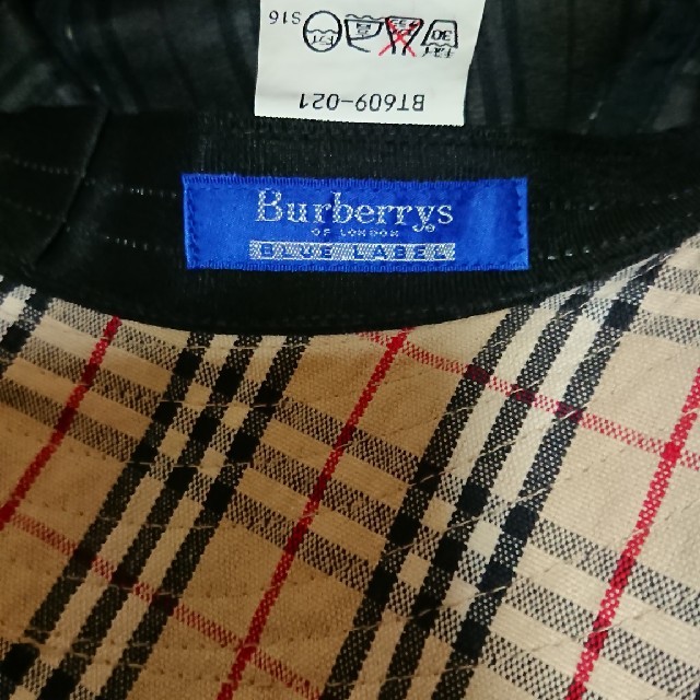 BURBERRY BLUE LABEL(バーバリーブルーレーベル)のBURBERRY  BLUE  LABBLハット レディースの帽子(ハット)の商品写真