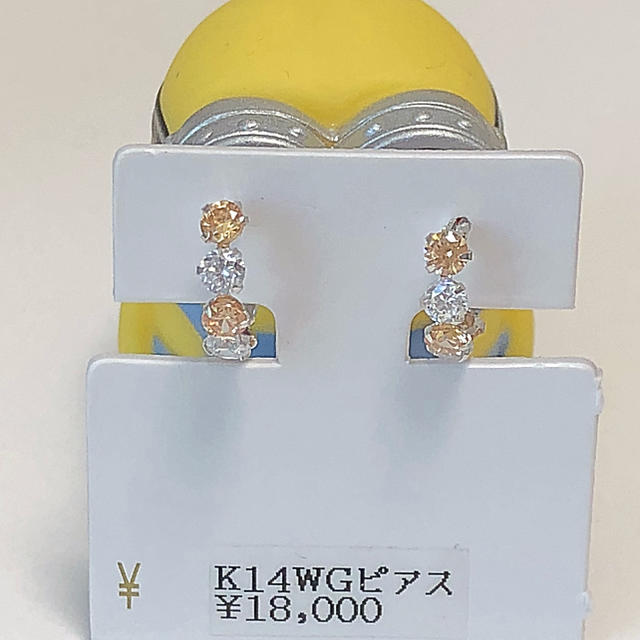 ［本物・新品未使用］k14WG ピアス CZダイヤのサムネイル