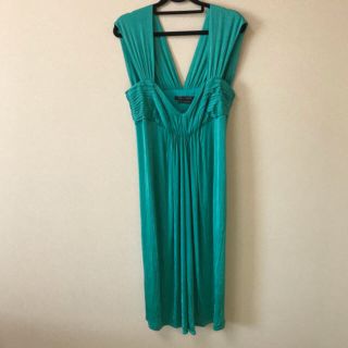 ビーシービージーマックスアズリア(BCBGMAXAZRIA)の専用商品です！6/10まで最終値下げ♪BCBGMAXAZRIA ワンピース☆(ひざ丈ワンピース)