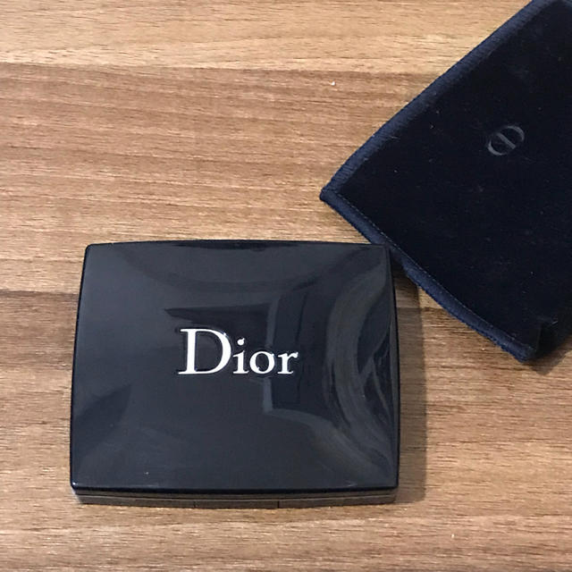 Dior(ディオール)のDior : サンク クルール (867 アトラクト) コスメ/美容のベースメイク/化粧品(アイシャドウ)の商品写真