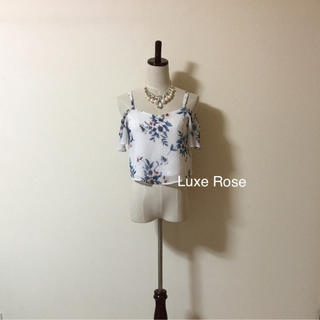 リュクスローズ(Luxe Rose)のLuxe Rose可愛いトップス美品❤️おまとめ割SALE開催中(カットソー(半袖/袖なし))