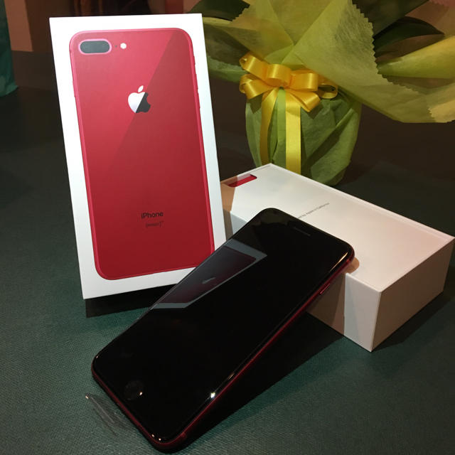Apple - 【未使用品】iPhone 8 Plus  256GB  RED
