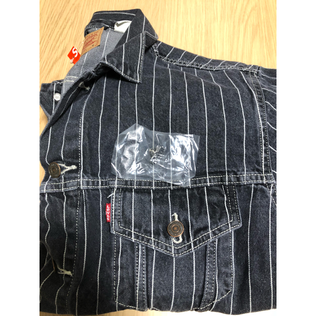 supreme levi's pinstripe