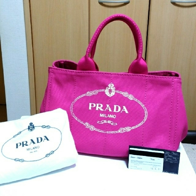 未使用　PRADA　カナパ　トートバッグ