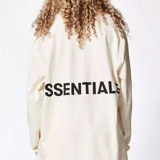 フィアオブゴッド(FEAR OF GOD)の【Sサイズ】FOG Essentials Boxy Graphic ロンT(その他)