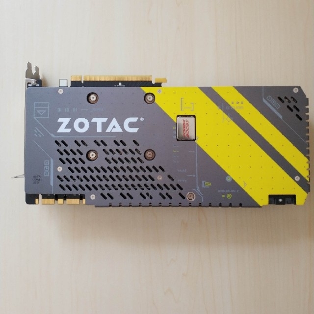 GeForce GTX1080 8GB ZOTAC AMP! Edition スマホ/家電/カメラのPC/タブレット(PCパーツ)の商品写真