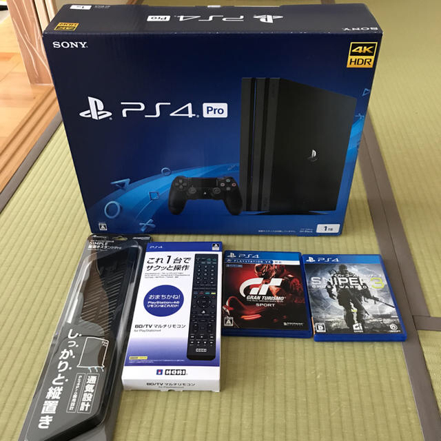 SONY - 美品！ SONY PS4pro 本体+オマケ多数の通販 by フー太郎's shop｜ソニーならラクマ