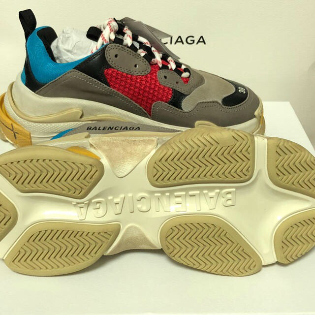 Balenciaga(バレンシアガ)の新品 正規品 BALENCIAGA TripleSトリプルエス 39ブルーレッド メンズの靴/シューズ(スニーカー)の商品写真