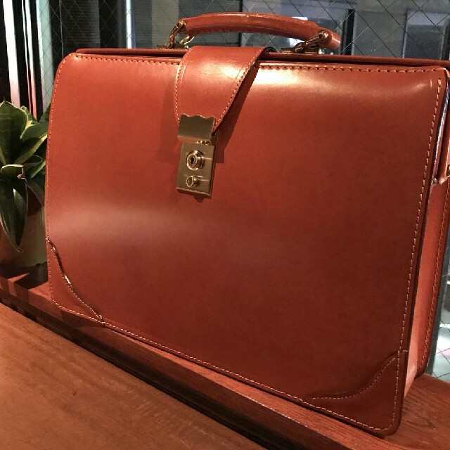 話題の人気 状態良ブリーフケース FRAMED BRIEFCASE レザー catalogo