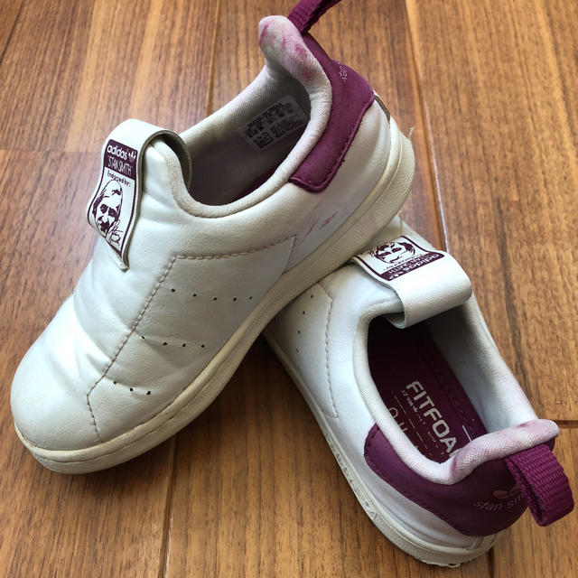 adidas(アディダス)の【adidas☆STAN SMITH】16㎝ キッズ/ベビー/マタニティのキッズ靴/シューズ(15cm~)(スニーカー)の商品写真