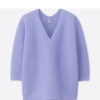 ユニクロ(UNIQLO)のユニクロ 3DコクーンシルエットVネックセーター L(ニット/セーター)