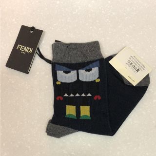 フェンディ(FENDI)の！ゆっちゃん様専用です！【新品】フェンディ キッズ 靴下 ソックス (靴下/タイツ)