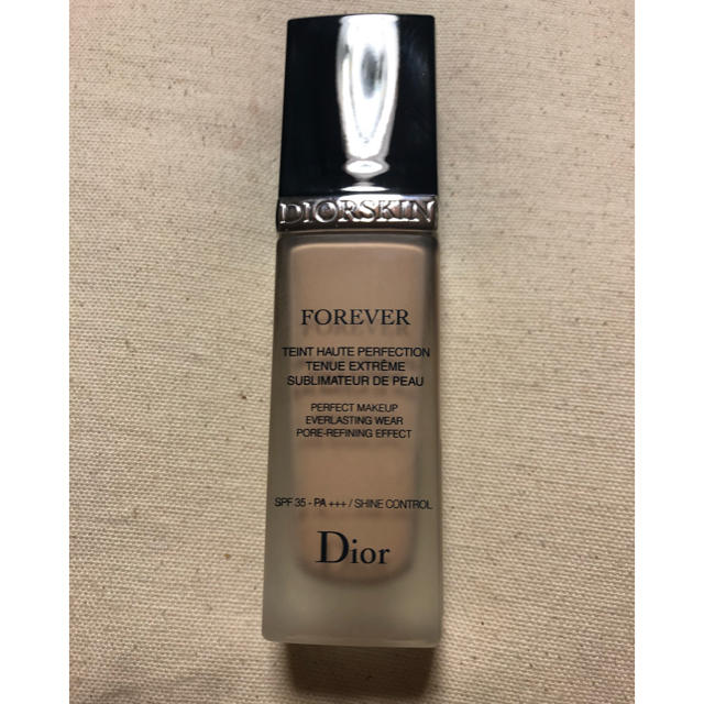 Christian Dior(クリスチャンディオール)のディオールスキン フォーエバー 010 コスメ/美容のベースメイク/化粧品(ファンデーション)の商品写真