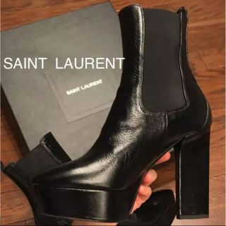 サンローラン(Saint Laurent)のSAINT LAURENT(ブーツ)