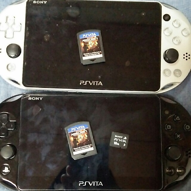 【オープニング大セール】 PSVita 2台セット＆マイクラ＆16GBメモリカード 携帯用ゲーム機本体