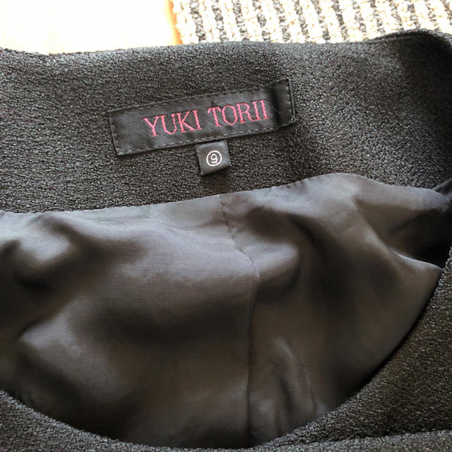YUKI TORII INTERNATIONAL(ユキトリイインターナショナル)の礼服 9号 ジャケット YUKI TORII レディースのフォーマル/ドレス(礼服/喪服)の商品写真