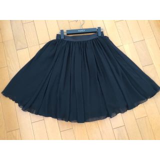 フォクシー(FOXEY)のスー様ご専用　フォクシー シフォンスカート　＆　ルネ  ネイビートップス(ひざ丈スカート)