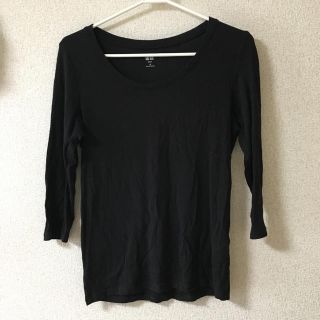 ユニクロ(UNIQLO)のUNIQLOシンプル黒Ｔ(Tシャツ(長袖/七分))