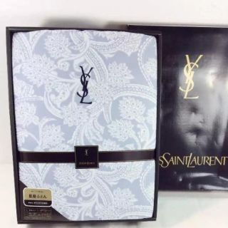 イヴサンローランボーテ(Yves Saint Laurent Beaute)の【はないちもんめ様専用】未使用 イヴサンローラン 肌掛け布団 箱なし発送(布団)