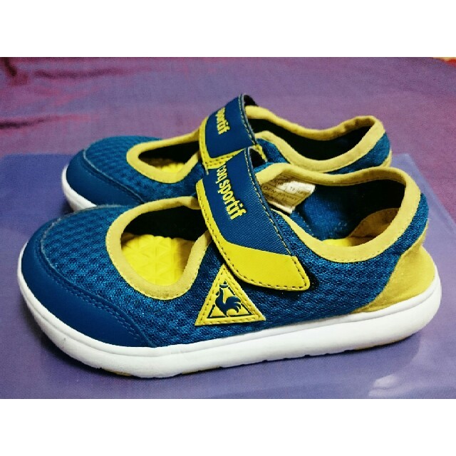 le coq sportif(ルコックスポルティフ)の【ルコック スポルティフ】キッズサンダル＊18cm＊ブルー キッズ/ベビー/マタニティのキッズ靴/シューズ(15cm~)(サンダル)の商品写真