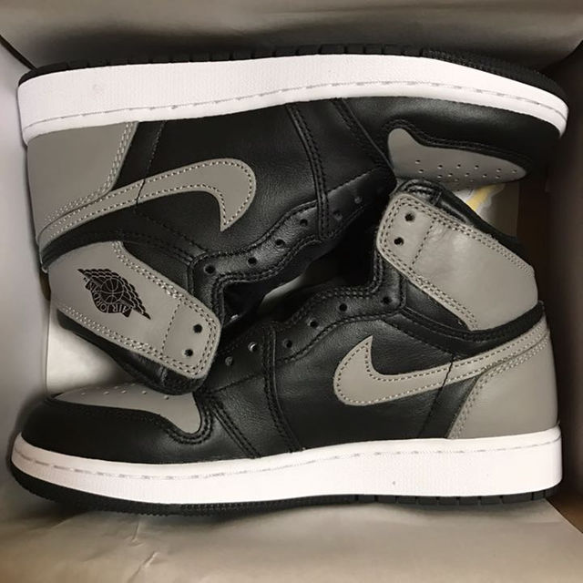 NIKE(ナイキ)のAIR JORDAN 1 RETRO HIGH OG “SHADOW BG 23 レディースの靴/シューズ(スニーカー)の商品写真