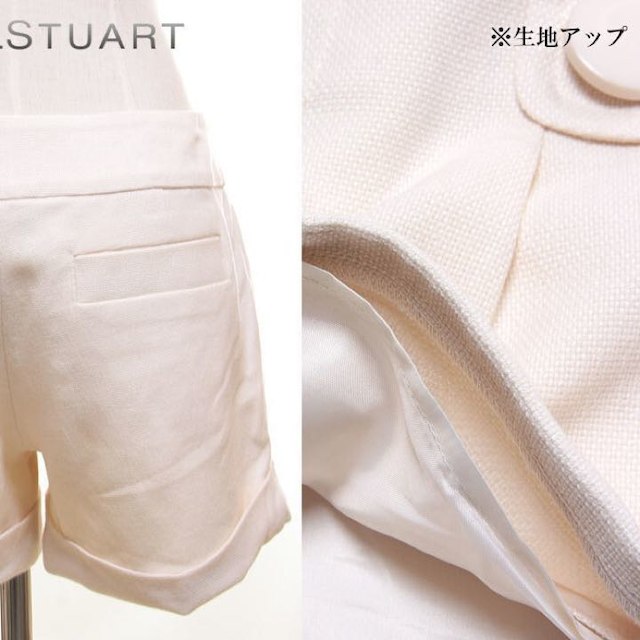 JILLSTUART(ジルスチュアート)のジルスチュアートJILL STUART ショートパンツ/白 ショーパン レディースのパンツ(ショートパンツ)の商品写真