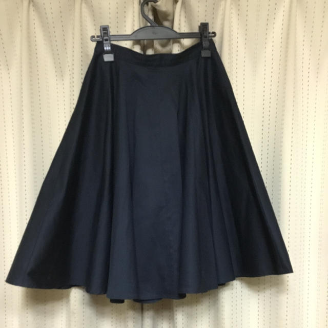 moussy(マウジー)のマウジー ネイビースカート レディースのスカート(ひざ丈スカート)の商品写真
