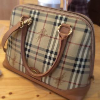 バーバリー(BURBERRY)の【格安】バーバリー ショルダーバッグ(ショルダーバッグ)