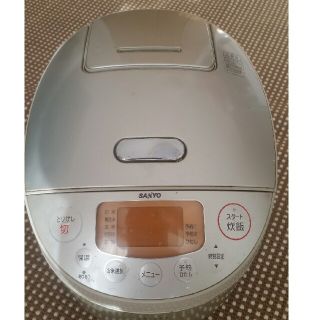 サンヨー(SANYO)のミッキー様専用　SANYO 圧力IHジャー炊飯器ECJ-JG10(5.5合炊き)(炊飯器)