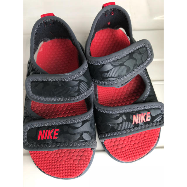 NIKE(ナイキ)のmimia様専用☆NIKE ナイキ サンダル 12cm キッズ/ベビー/マタニティのベビー靴/シューズ(~14cm)(サンダル)の商品写真