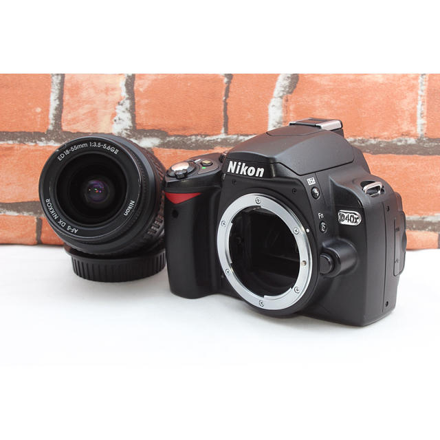 きなこ様専用✨軽量・コンパクト✨カメラ女子にオススメ✨Nikon D40X きなこ様専用✨軽量・コンパクト✨カメラ女子にオススメ✨Nikon D40X