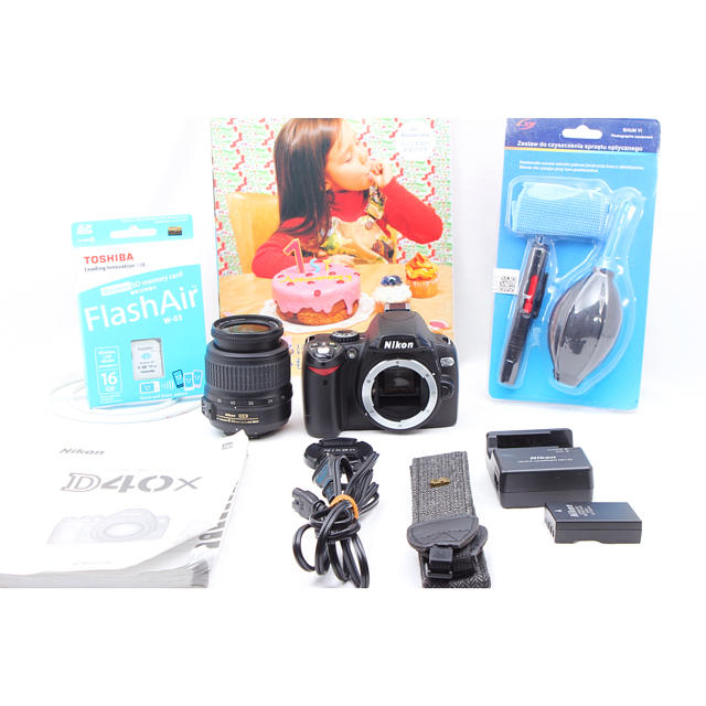 きなこ様専用✨軽量・コンパクト✨カメラ女子にオススメ✨Nikon D40X きなこ様専用✨軽量・コンパクト✨カメラ女子にオススメ✨Nikon D40X
