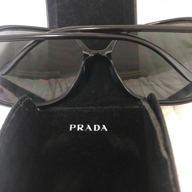 PRADA(プラダ)のPRADA サングラス レディースのファッション小物(サングラス/メガネ)の商品写真