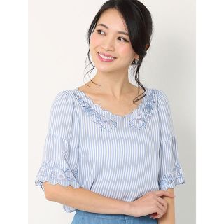 ミッシュマッシュ(MISCH MASCH)の今期ほぼ新品♡ミッシュマッシュ♡刺繍ストライプブラウス♡ブルー中村アン着用色違い(シャツ/ブラウス(半袖/袖なし))