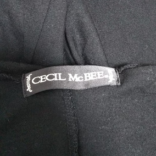 CECIL McBEE(セシルマクビー)の美品!!CECILMcBEE モモンガカーデ レディースのトップス(カーディガン)の商品写真