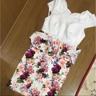 デイジーストア(dazzy store)の花柄ワンピース キャバ(ミニワンピース)