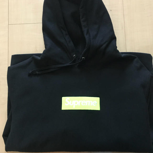 メンズsupreme box logo パーカー