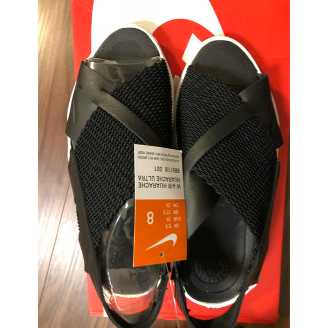 NIKE(ナイキ)のアヤコ様専用 エアハラチ US8 24.24.5 VERY レディースの靴/シューズ(サンダル)の商品写真